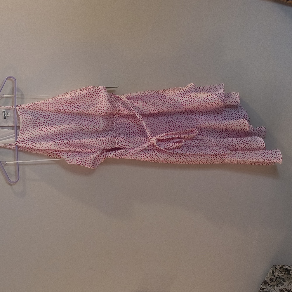 Express Women Size Large Pink White Dot Sleeveless Dress Silky Fabric